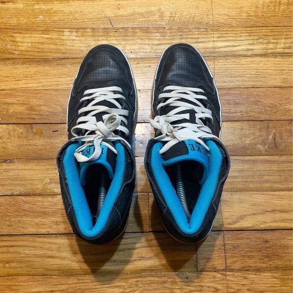 Nike Sb shoes - Picture 2 of 4